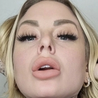 Nadia Nackt