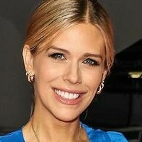 Nicki Shields Nackt