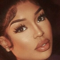 Nickibands Nackt