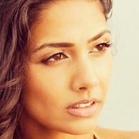 Nosheen Phoenix Nackt