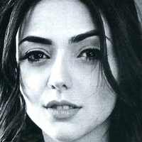 Nyvi Estephan Nackt