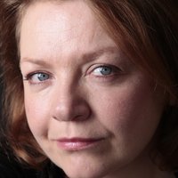 Pauline Lynch Nackt