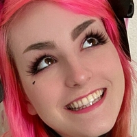 PinkHairedFox Nackt