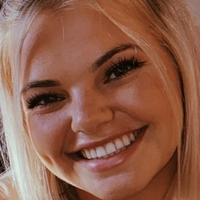 Sara K Nackt
