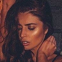 scarletbouvier Nackt