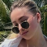 Shania Geiss Nackt