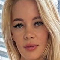 Sofie Mills Nackt