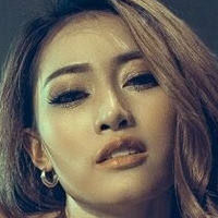 Tiffany Ngoc Ha Nackt
