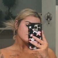Trixxxy19 Nackt