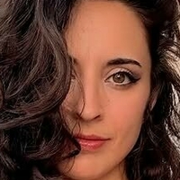 Unasemplicefra Nackt