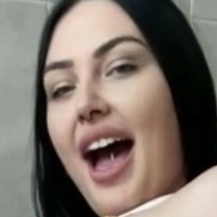 valarievalacc Nackt