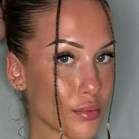 Viktoria Levani Nackt