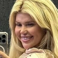 Viviane Bardeson Nackt